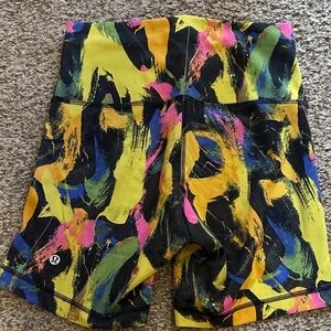 lululemon athletica Women's Colorful Bike Shorts